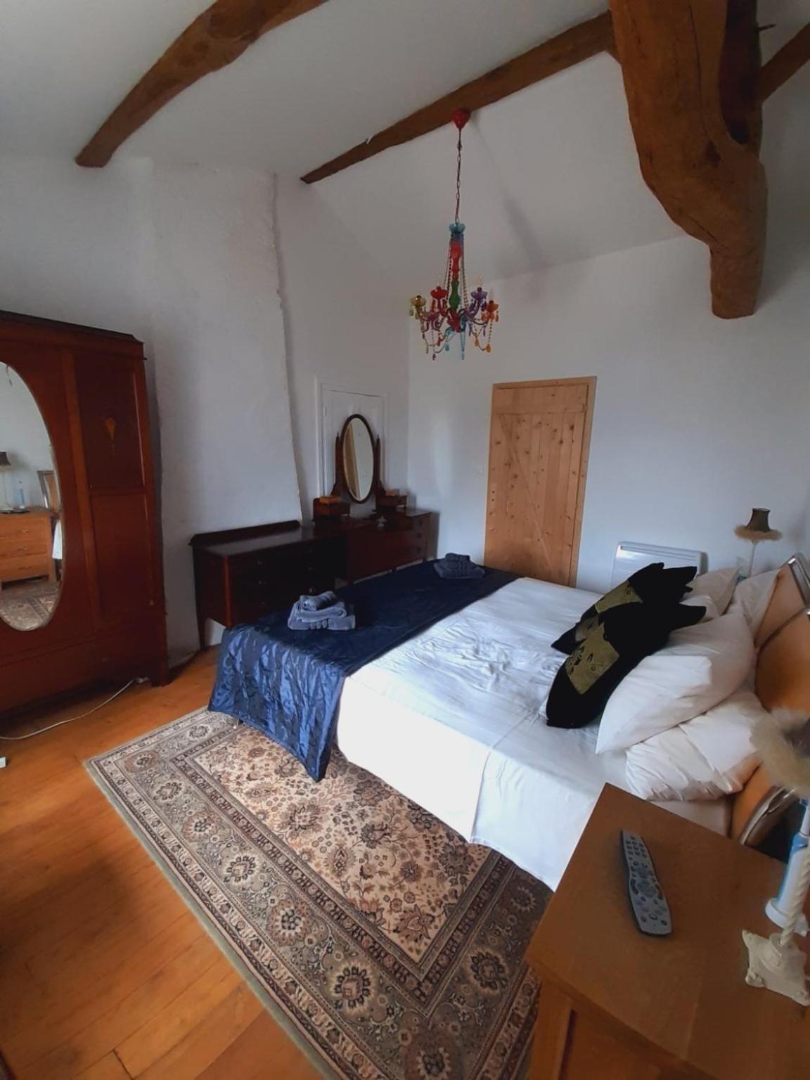 Les Geais Bed & Breakfast Saint-Pierre-la-Noue Oda fotoğraf
